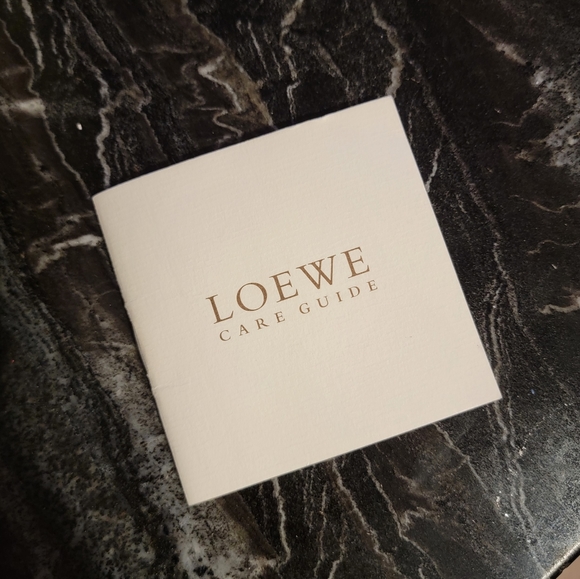 EUC Loewe Purse - Picture 4 of 6